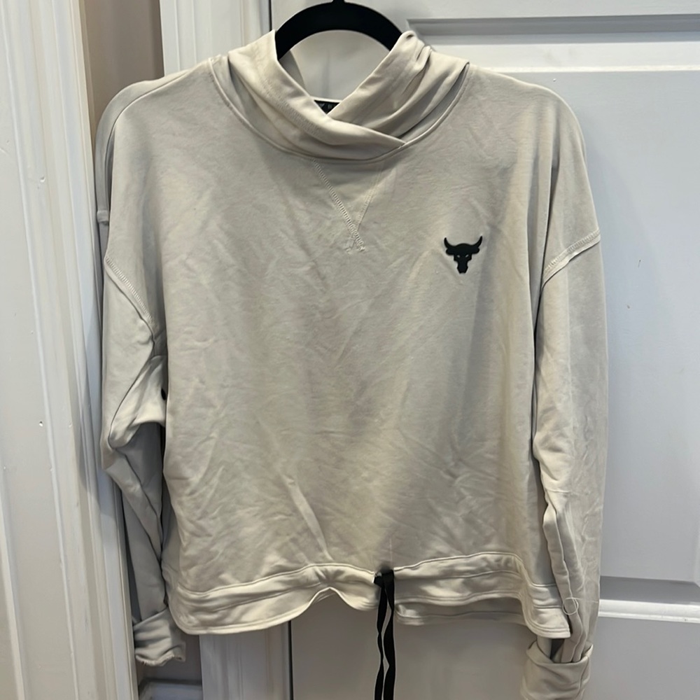 Project rock loose sweatshirt